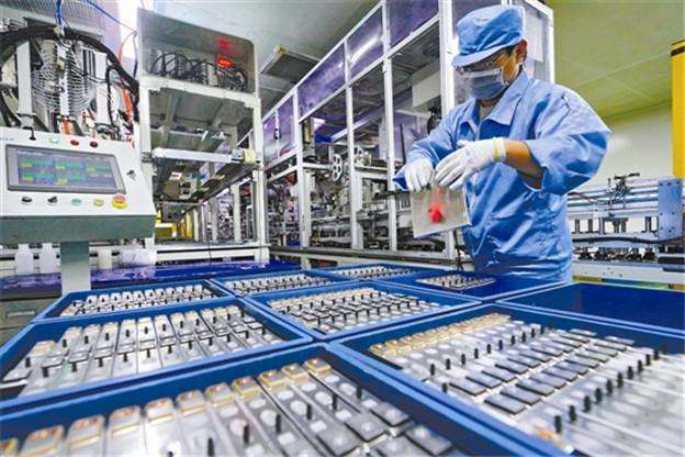 擬投資15億元建設(shè)硅碳負(fù)極、添加劑等鋰電材料項(xiàng)目
